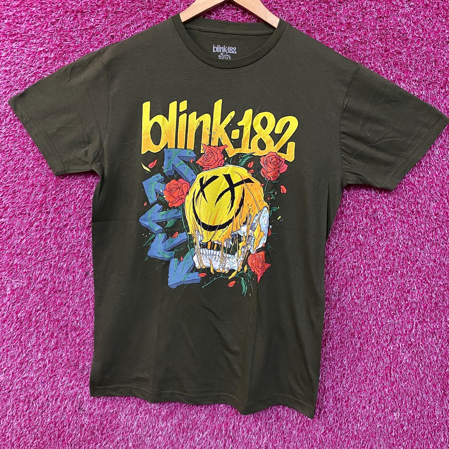 Blink-182 Self-Titled Album Punk Rock Band T-Shirt Large