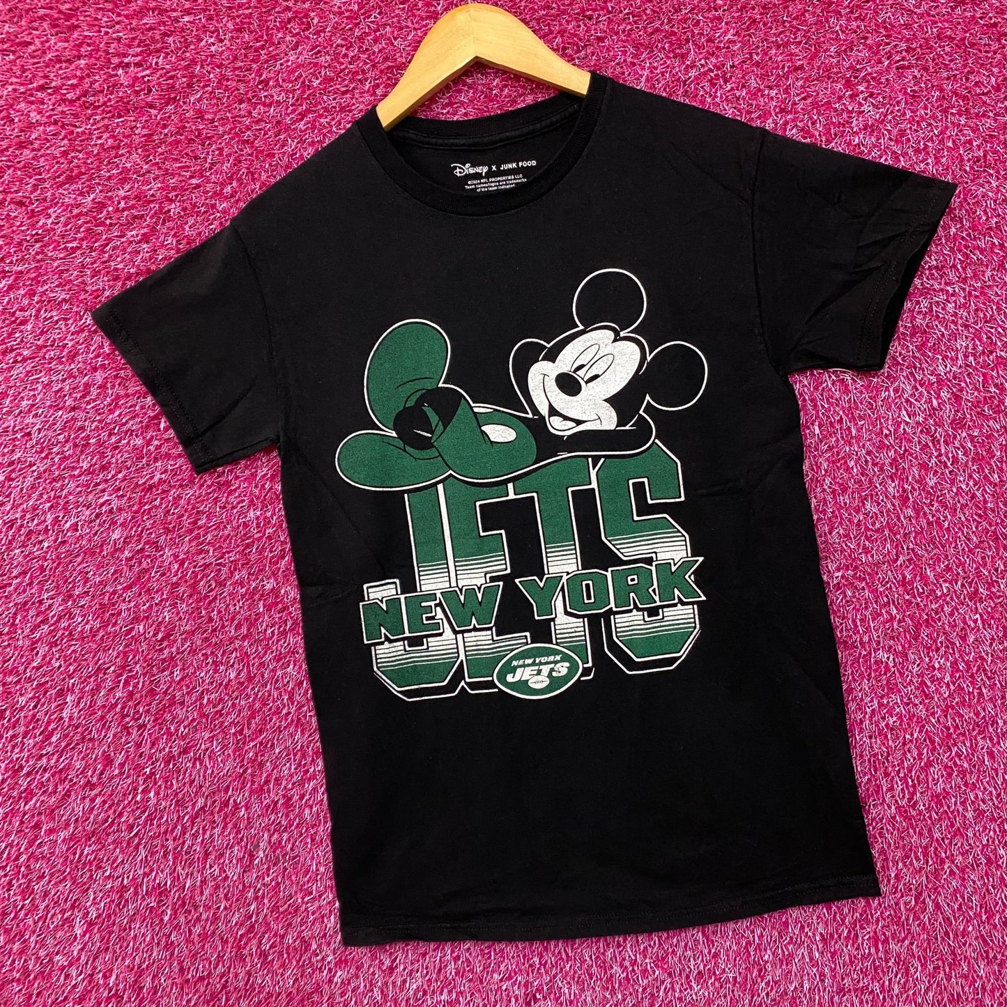 Junk Food x NFL Disney Mickey Mouse Kick Back New York Jets Shirt XS