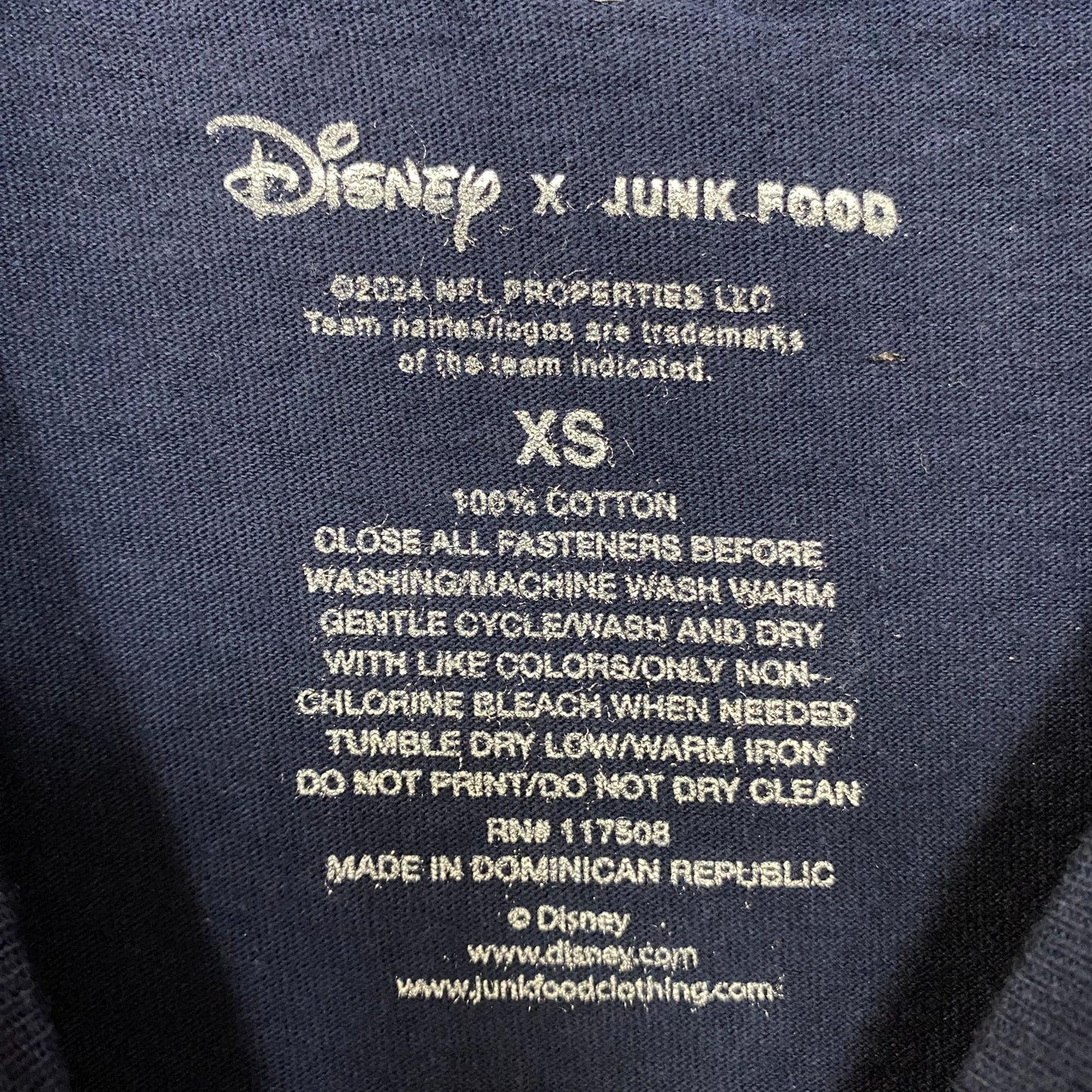 Disney x Junk Food NFL Chicago Bears Mickey Mouse Navy Blue Shirt XS