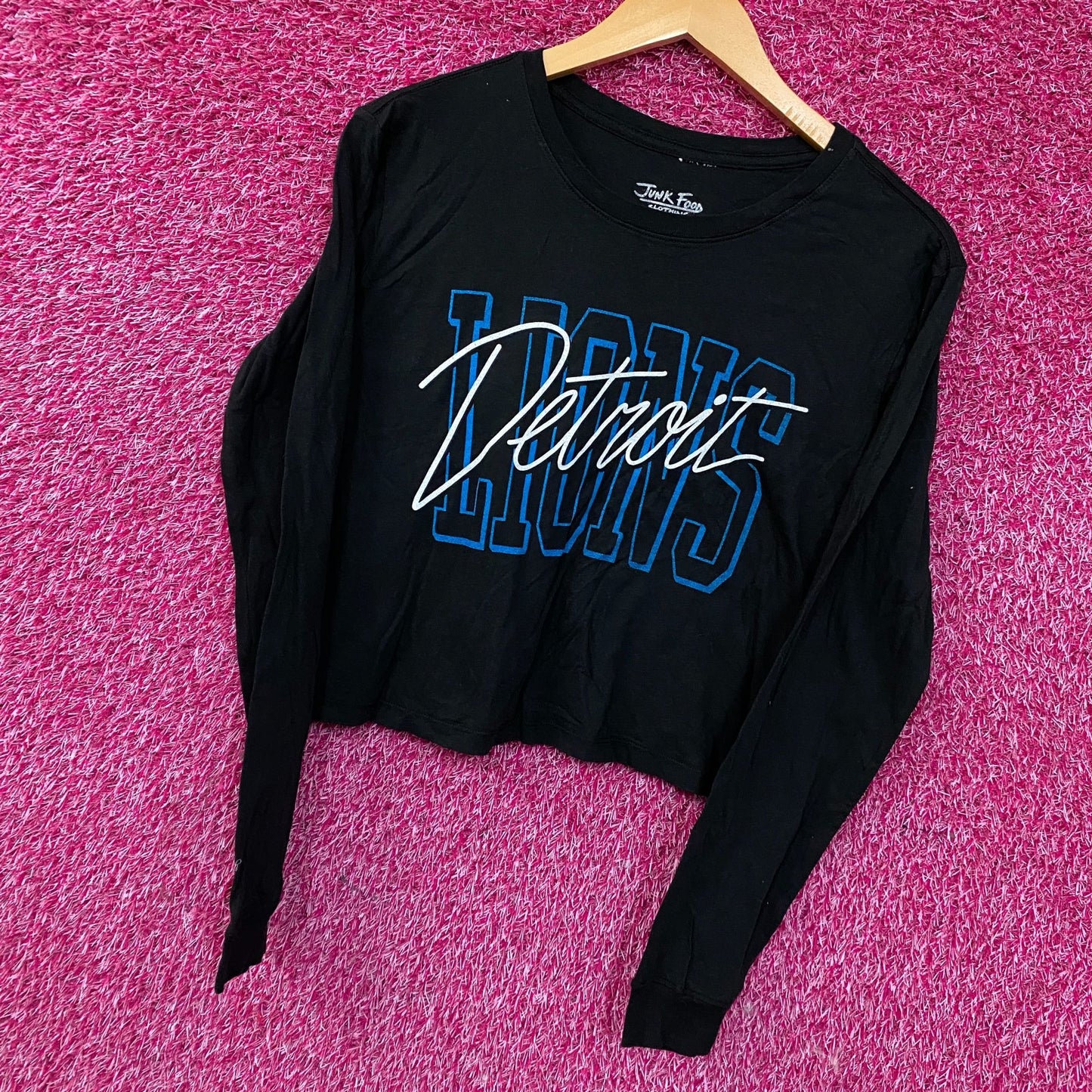 Junk Food Clothing Detroit Lions Women's Long Sleeve Crop Top XS