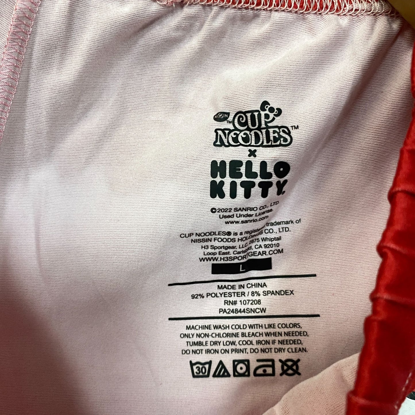 Hello Kitty X Nissin Cup Noodles Cute Set Pajamas Large