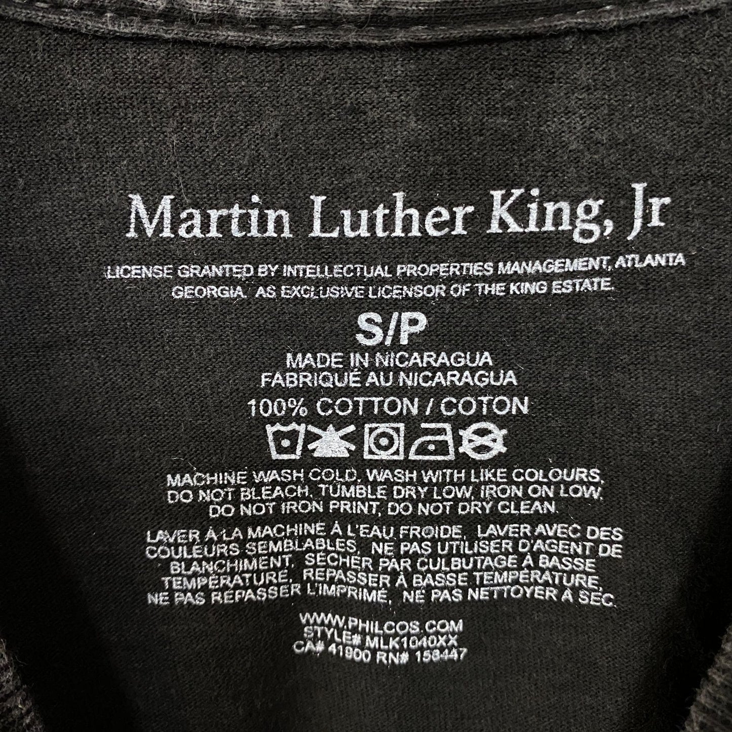 Martin Luther King Jr. Famous Quotes Tshirt size Small