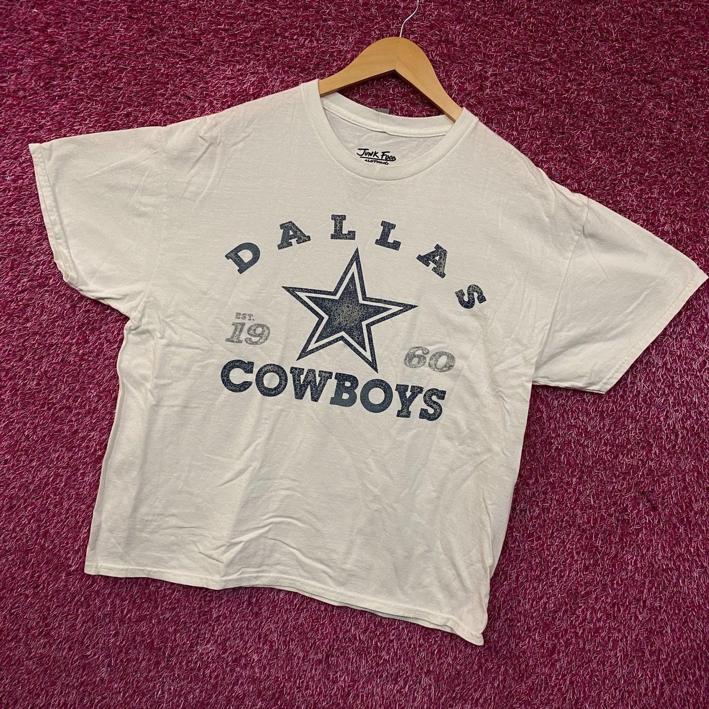 Junk Food Dallas Cowboys Est. 1960 Graphic Vintage Style T-Shirt Large