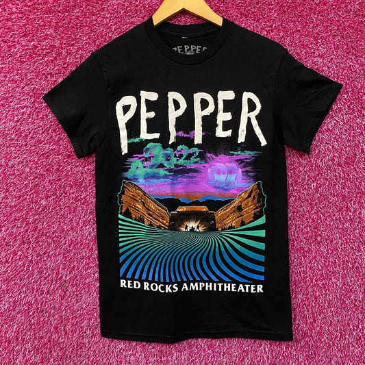 Pepper Red Rocks Park and Amphitheatre Rock band T-Shirt Small