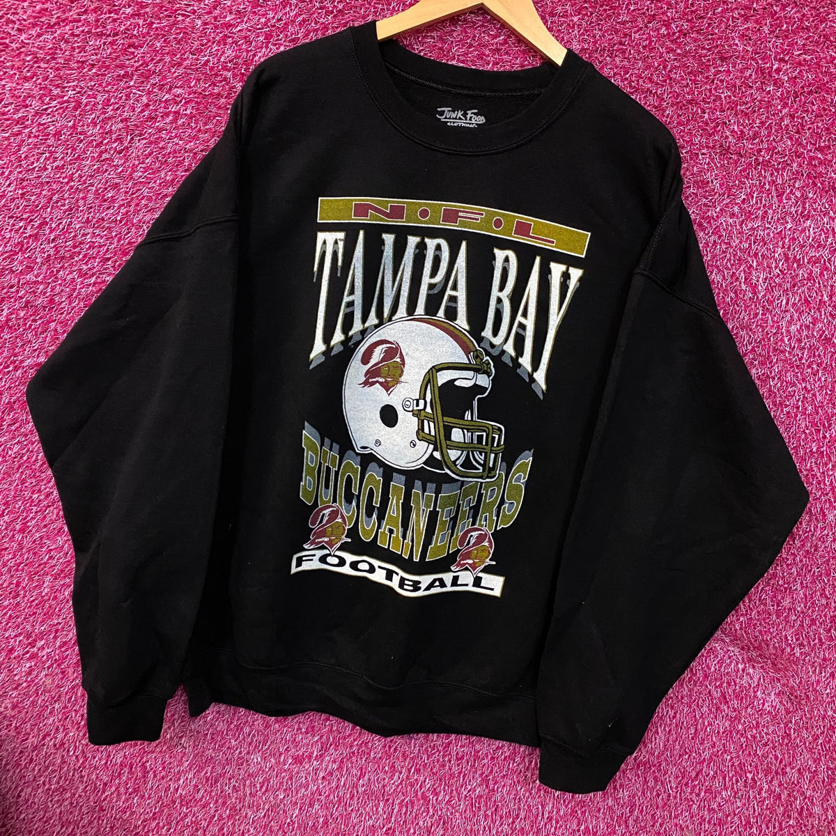 Tampa Bay Buccaneers Junk Food Helmet Crew Fleece size XL