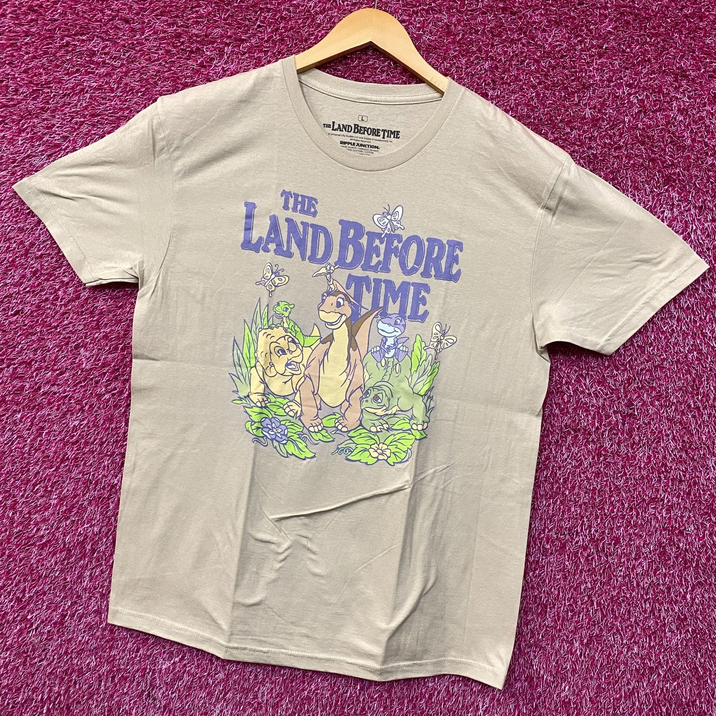 The Land Before Time Little Foot Cartoon Graphic T-Shirt Large