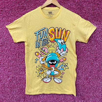 Marvin the Martian Fun in the Sun Looney Tunes T-Shirt Small