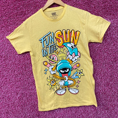 Marvin the Martian Fun in the Sun Looney Tunes T-Shirt Small