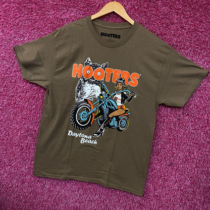 Hooters Daytona Beach Motorcycle Club T-Shirt Large
