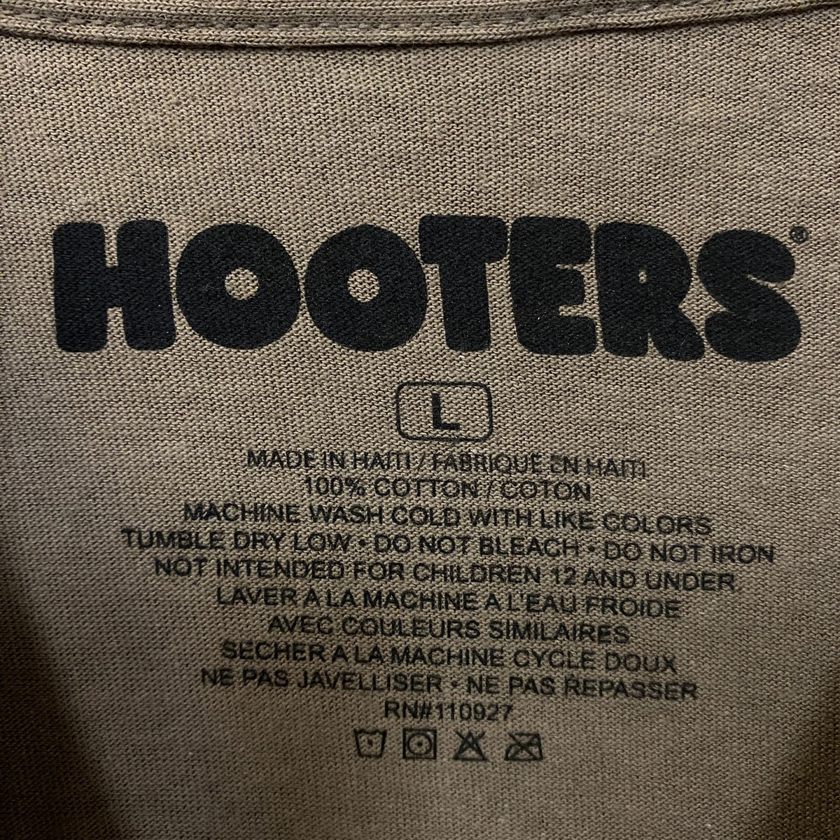 Hooters Daytona Beach Motorcycle Club T-Shirt Large
