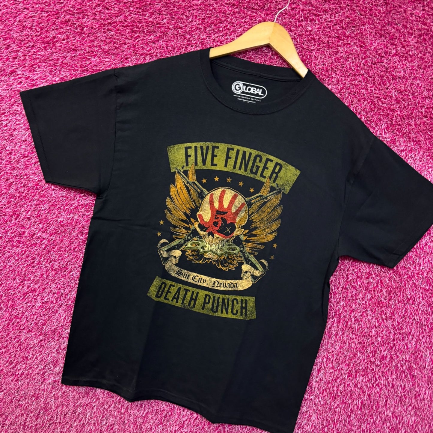 Five finger death punch rock Tshirt size large