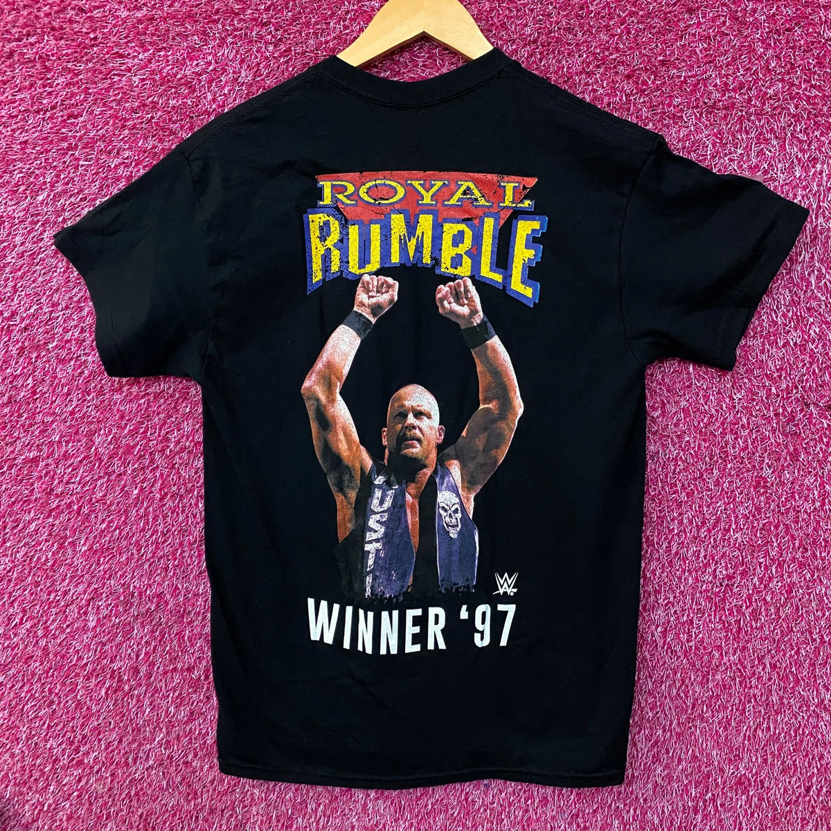 WWE "Stone Cold" Steve Austin 1997 Royal Rumble Winner Graphic T-Shirt Medium