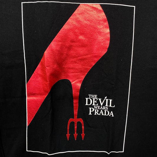 The Devil Wears Prada Red Foil Fashion Theater Poster Tee Medium