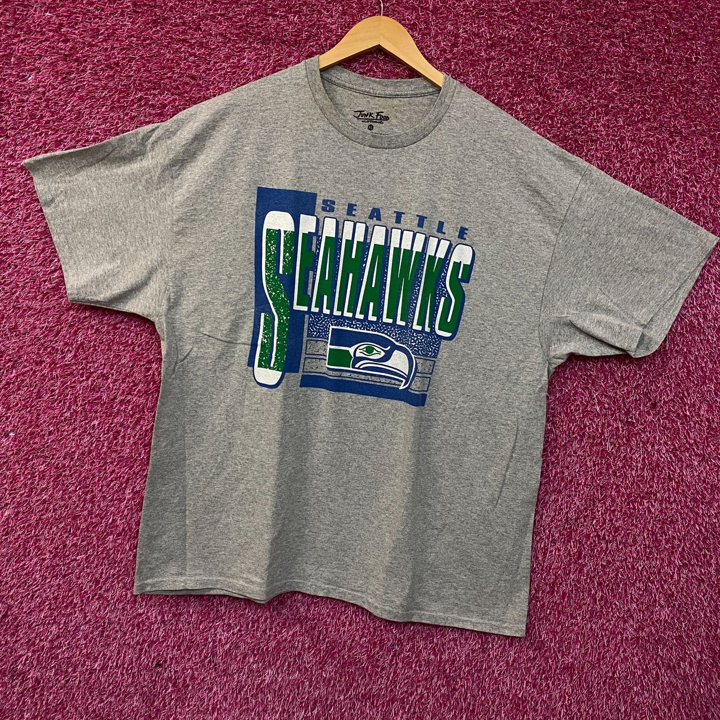 NFL Junk Food Seattle Seahawks Gray Tshirt Size XL
