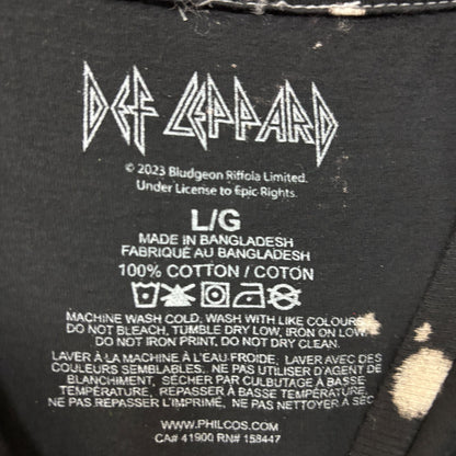 Def Leppard we all need Christmas bleach dye rock Tshirt size large