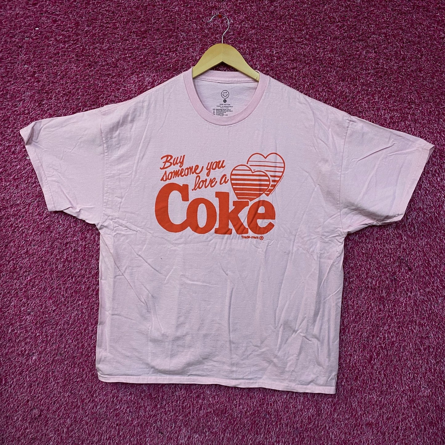 Coca-Cola Share Hearts Coke Pink Graphic T-Shirt XL