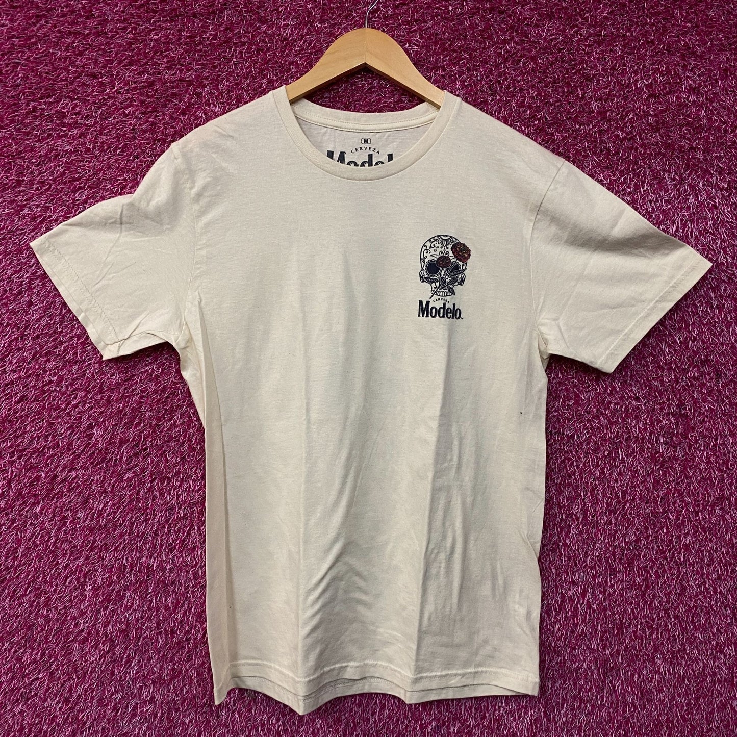 Modelo Viva La Tradicion Dia De Los Muertos Sugar Skull T-Shirt Medium