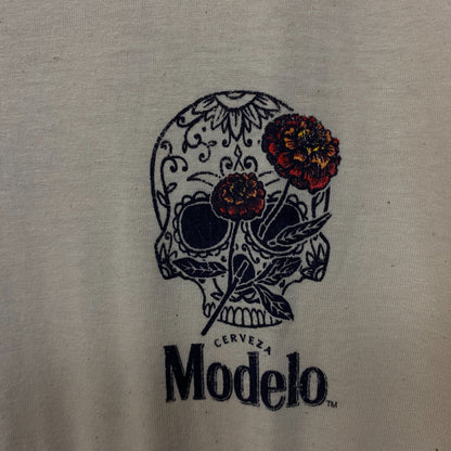 Modelo Viva La Tradicion Dia De Los Muertos Sugar Skull T-Shirt Medium