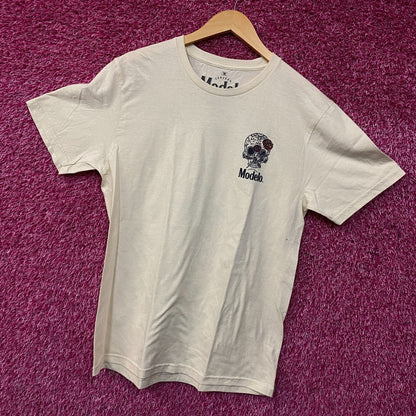 Modelo Viva La Tradicion Dia De Los Muertos Sugar Skull T-Shirt Medium
