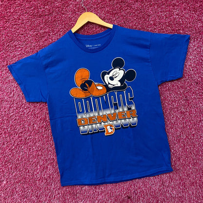 Disney x Junk Food NFL Denver Broncos Mickey Mouse Kick Back T-Shirt Medium