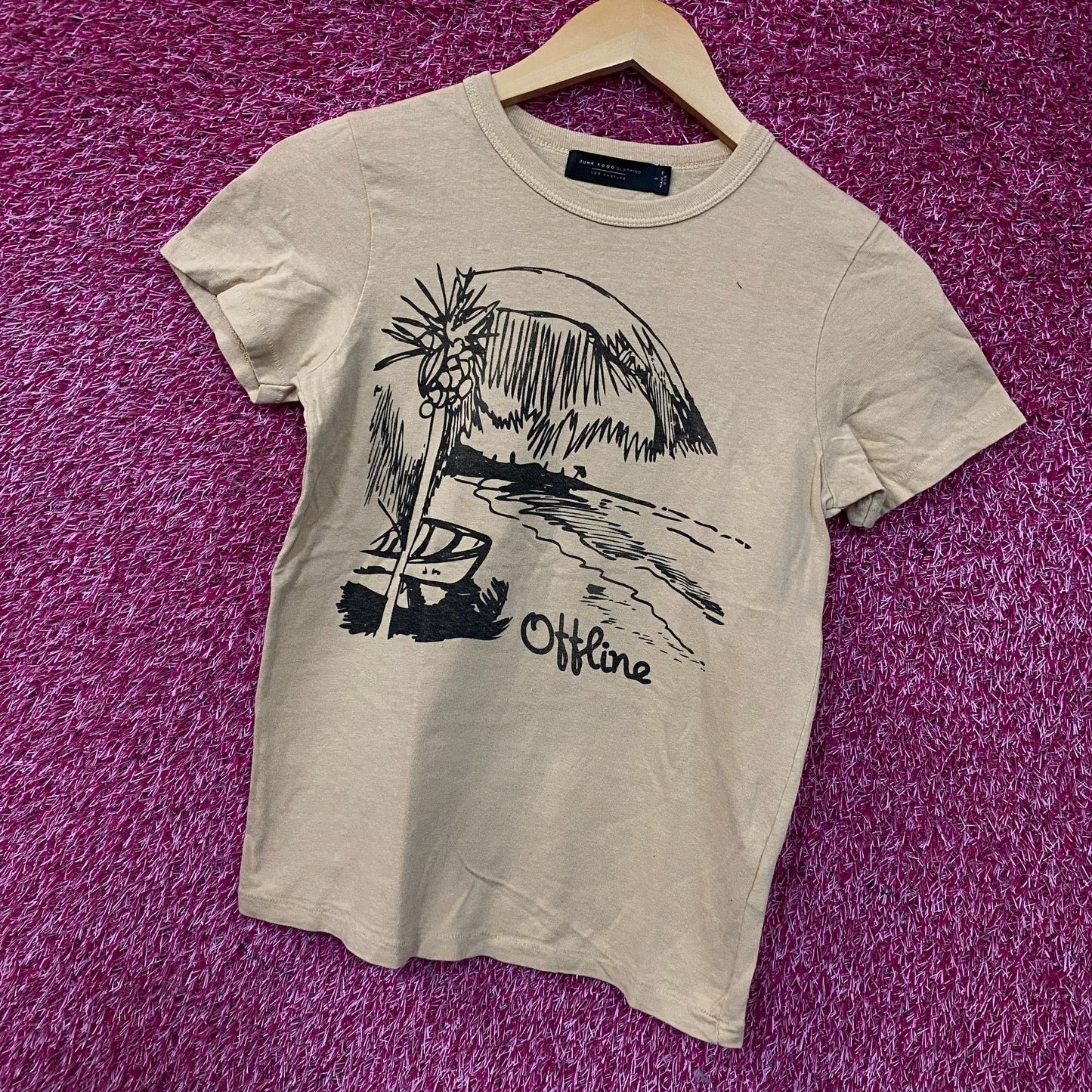 Junk Food Clothing Offline Original T-Shirt Small