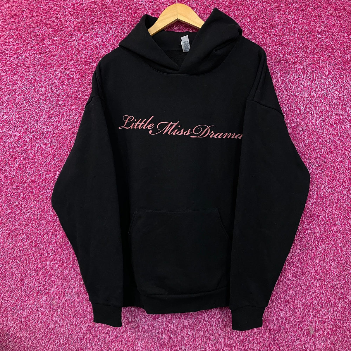 Cardi B Caught in the Drama "Little Miss Drama Tour" Hoodie size Large