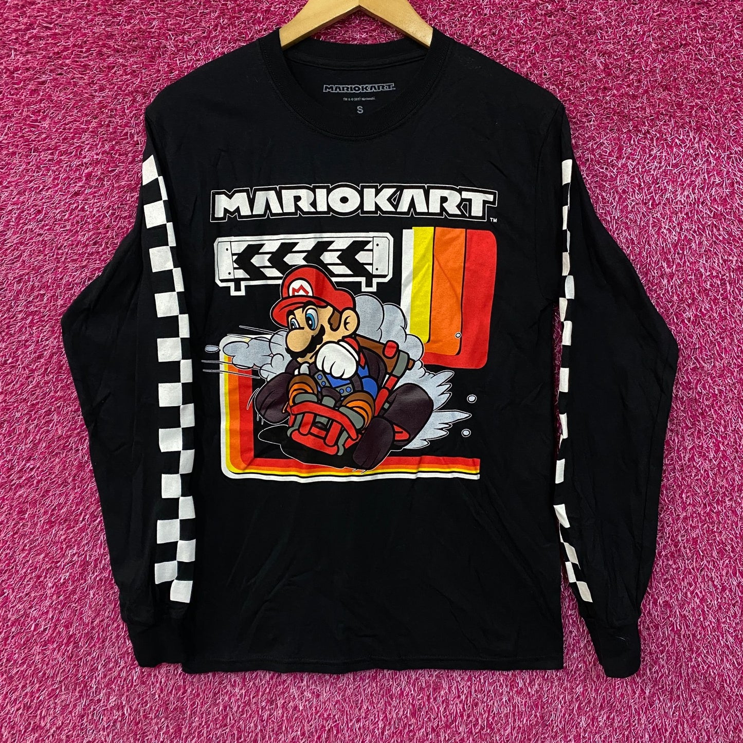 Nintendo Mario Kart 90's Art Graphic Design Long Sleeve T-Shirt Small