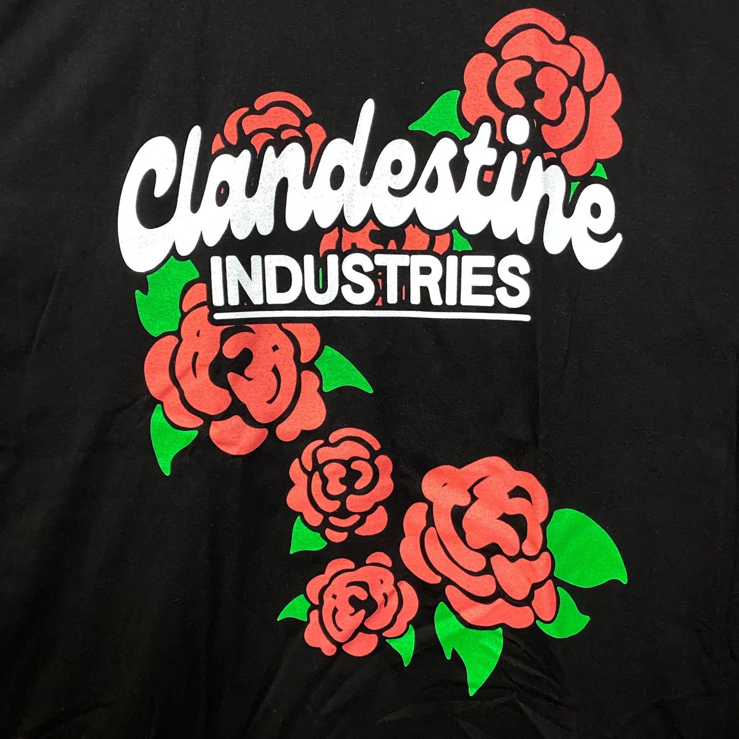 Clandestine Industries Floating Roses Scene Skater T-Shirt L