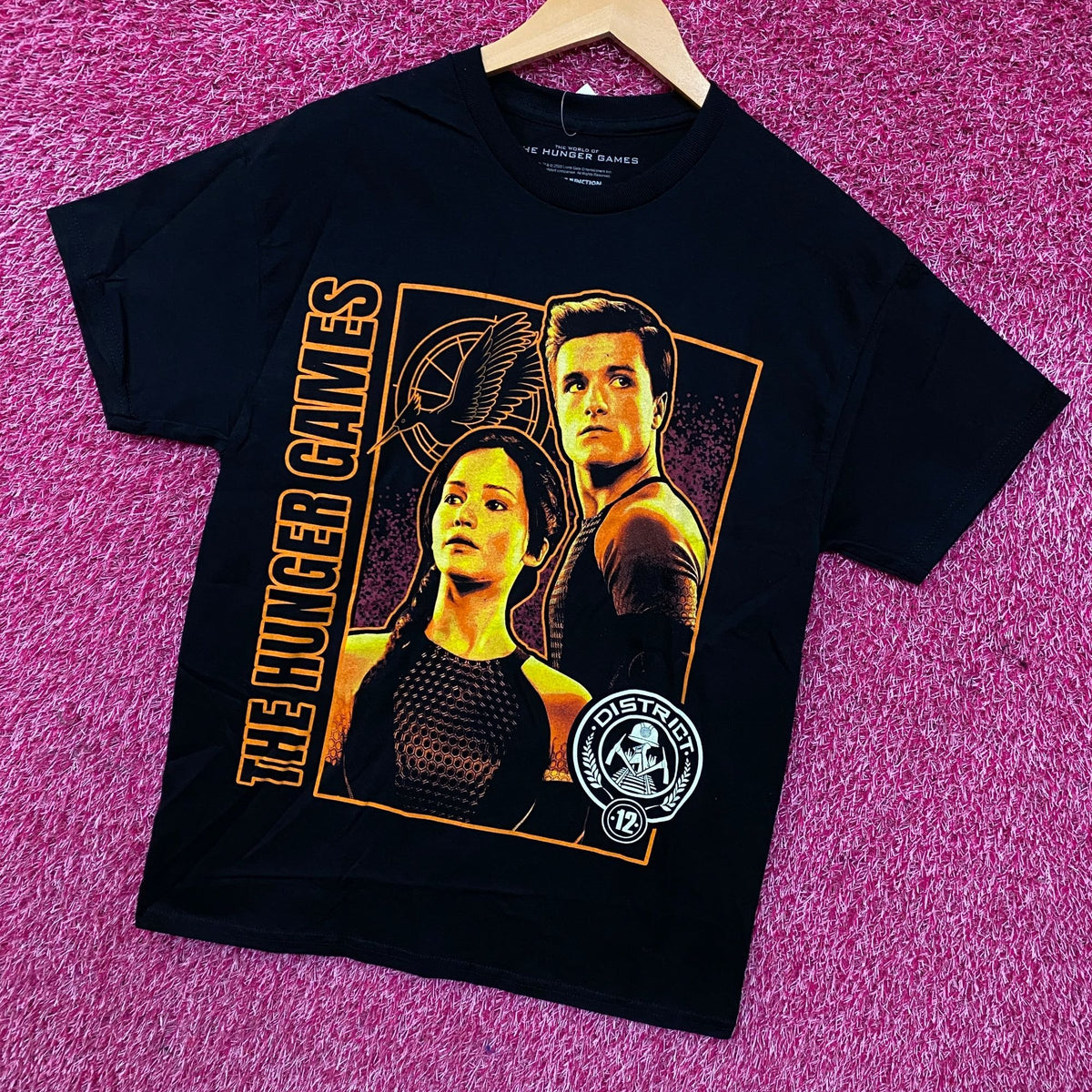 The Hunger Games Katniss & Peeta District 12 Graphic T-Shirt Medium