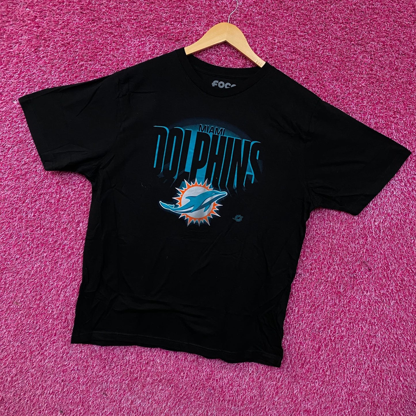 FOCO NFL Miami Dolphins Team Logo Graphic T-Shirt XL