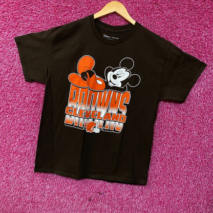 Junk Food x NFL Disney Mickey Mouse Kick Back Browns Cleveland Brown Shirt Medium
