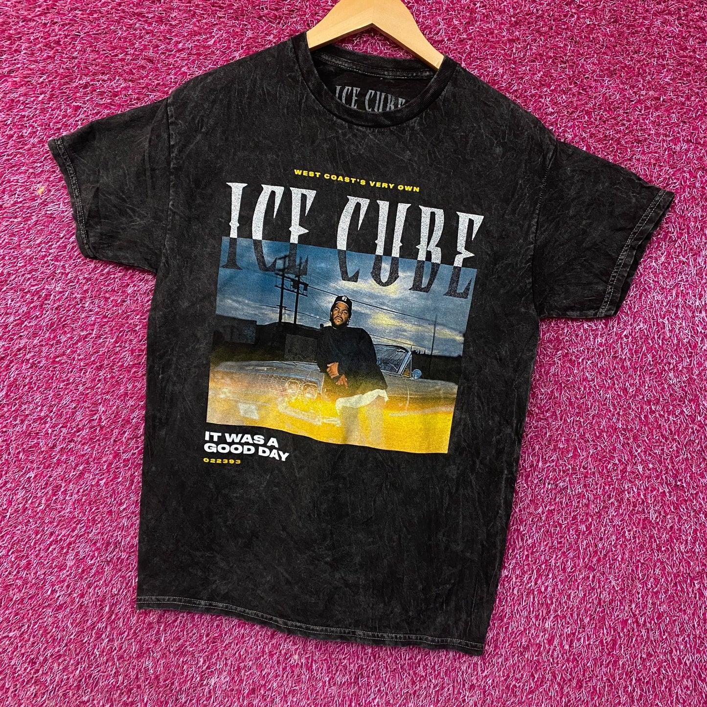 Ice Cube It Was A Good Day Graphic T-Shirt Medium