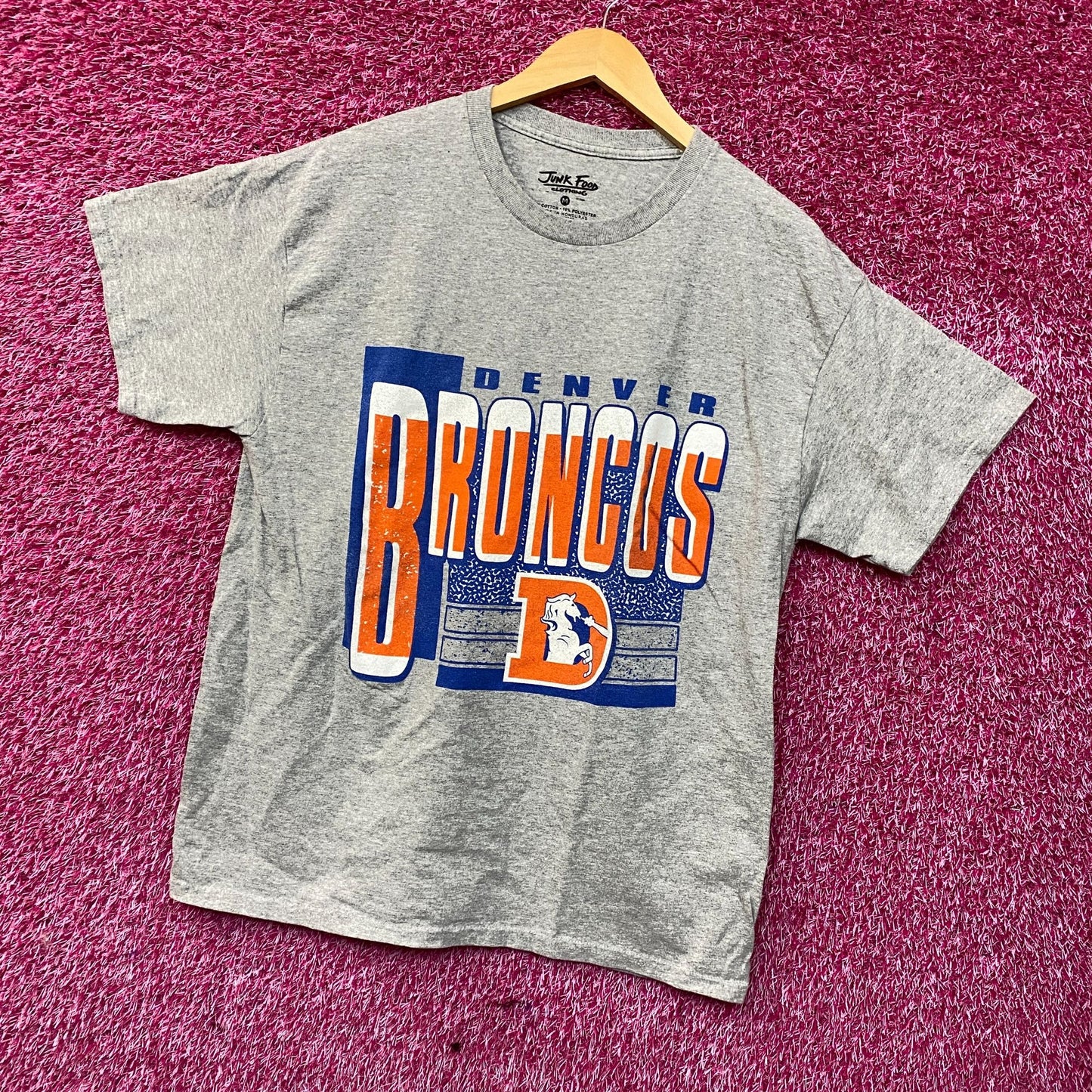 Junk Food Clothing NFL Denver Broncos Complete T-Shirt Medium