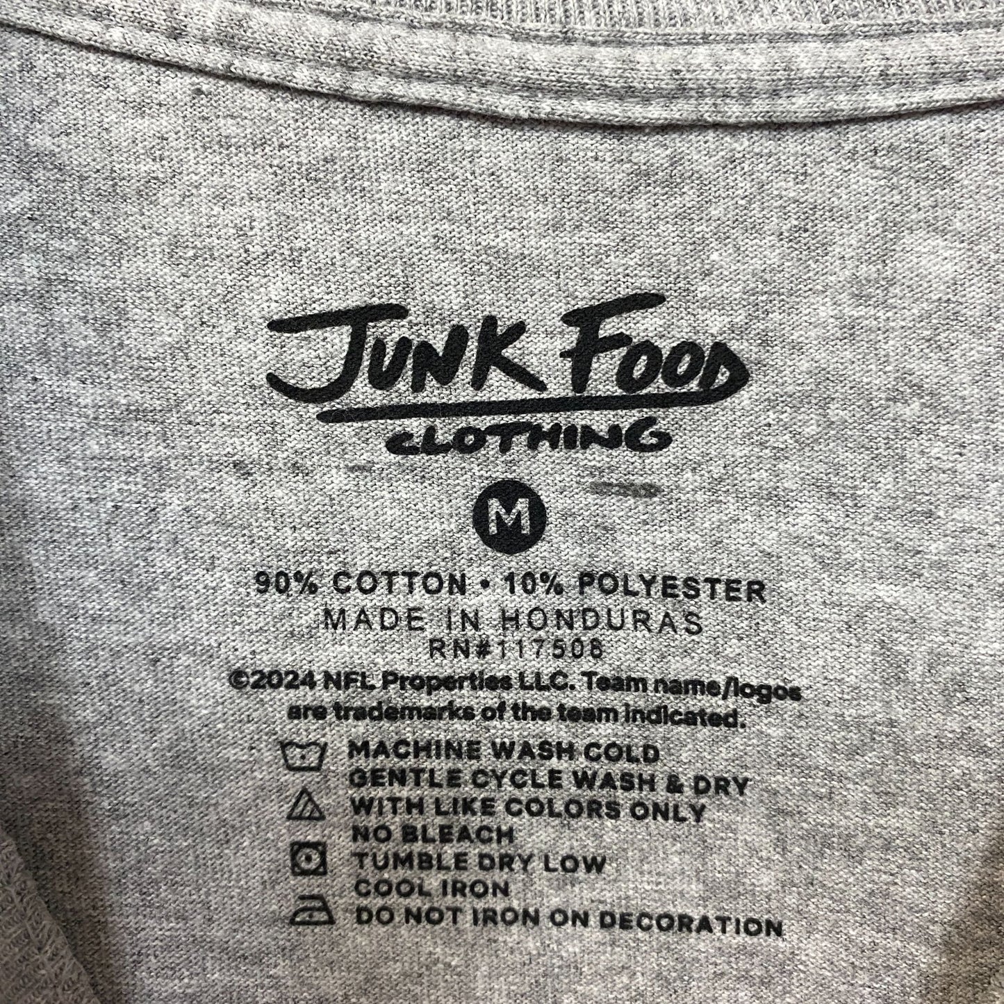 Junk Food Clothing NFL Denver Broncos Complete T-Shirt Medium