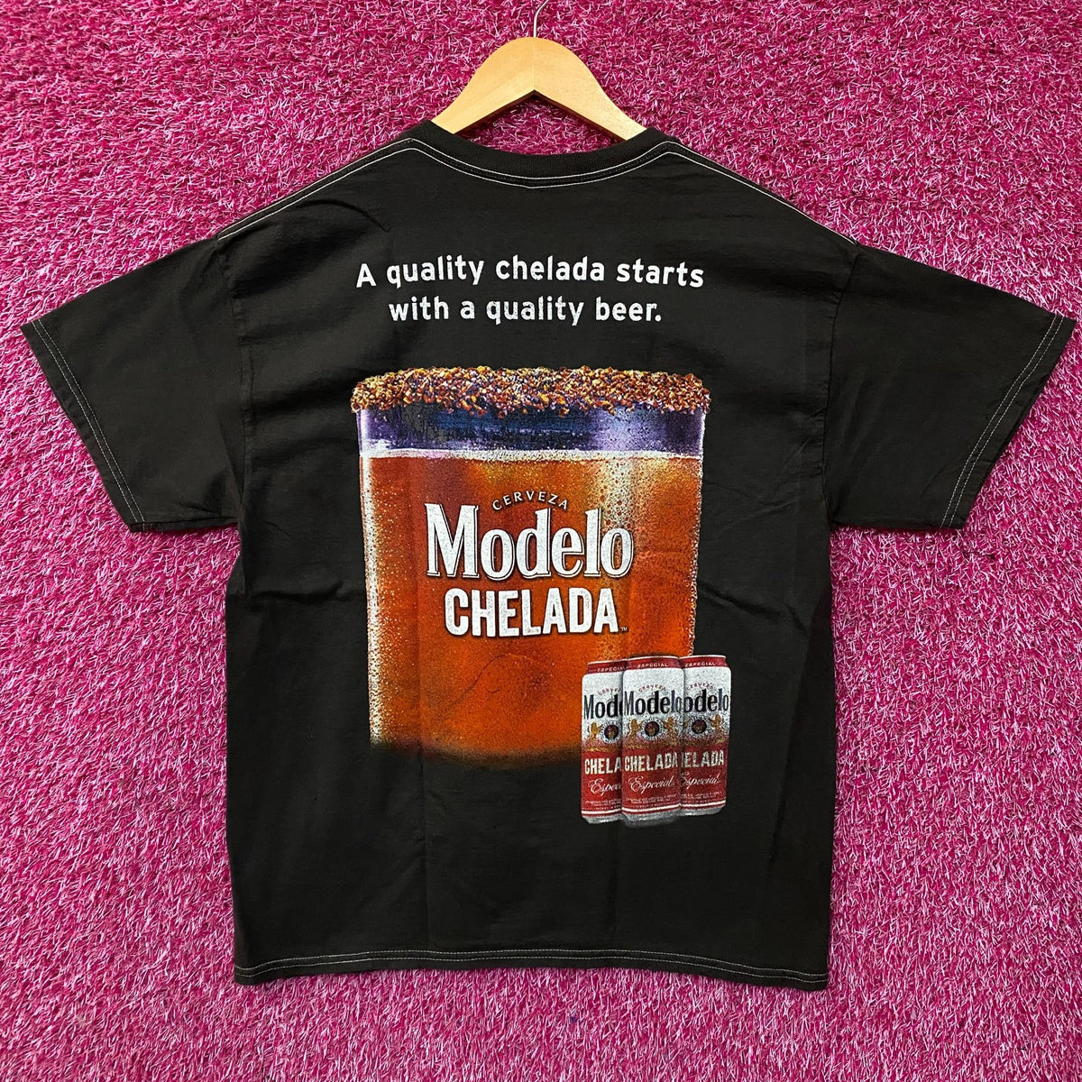 Modelo Chelada Tshirt size Medium