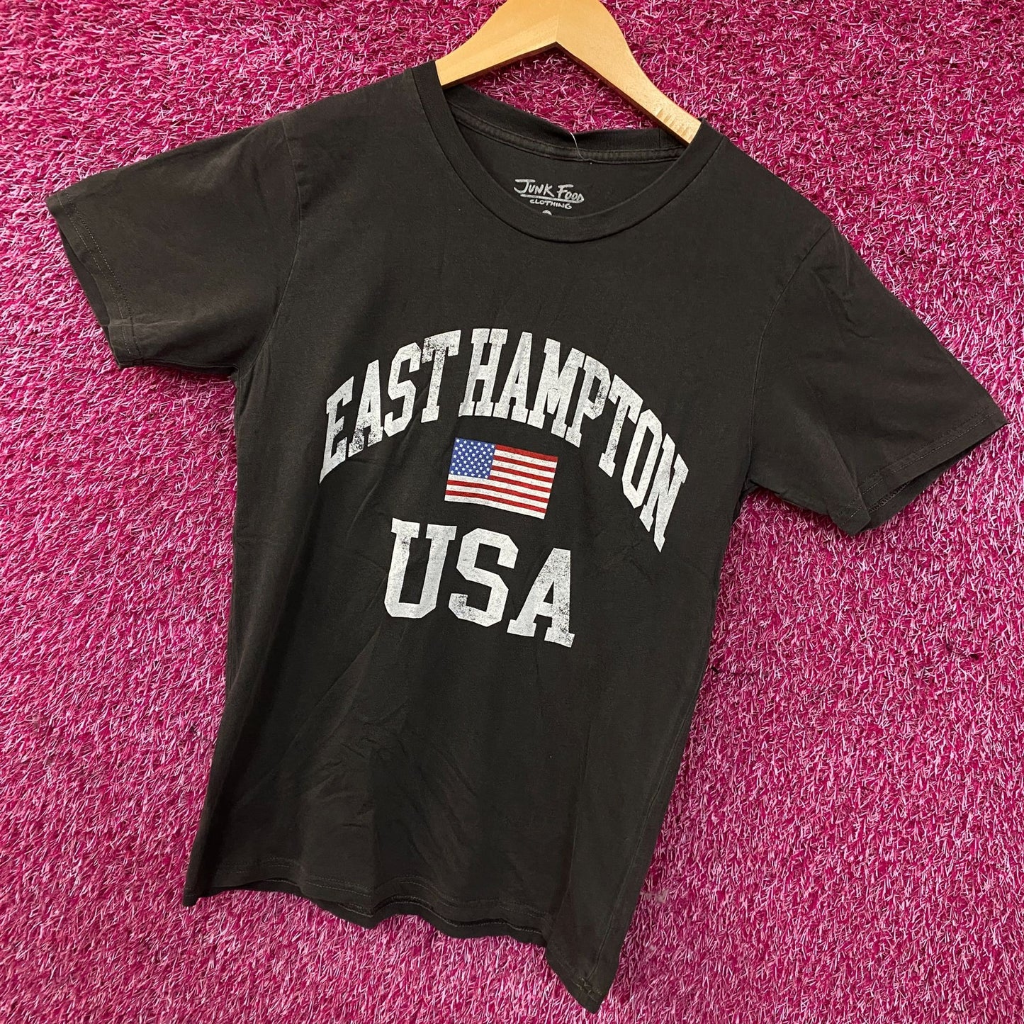 Junk Food Clothing "East Hampton USA" Retro Style Graphic T-Shirt Small