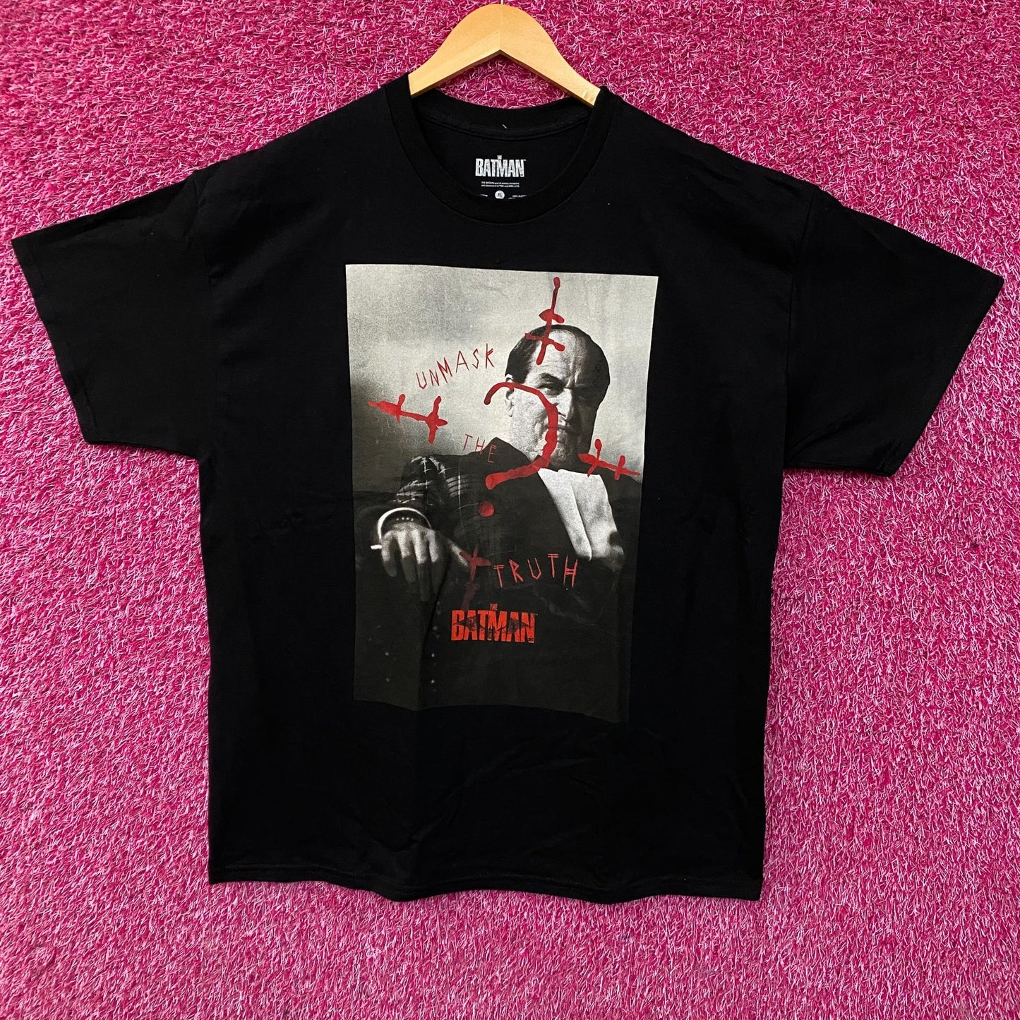 The Batman "Unmask the Truth" Penguin Poster Graphic T-Shirt XL