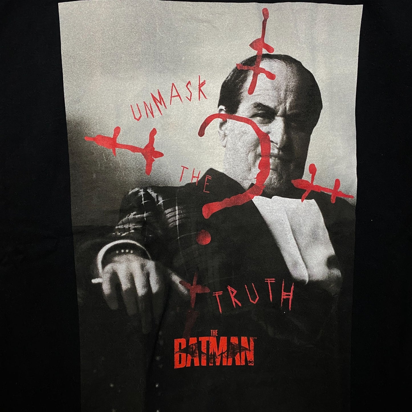 The Batman "Unmask the Truth" Penguin Poster Graphic T-Shirt XL