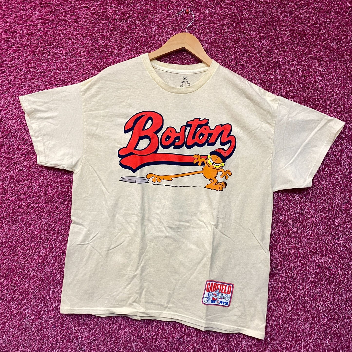 Garfield Boston Baseball Cartoon Graphic Design T-Shirt XL
