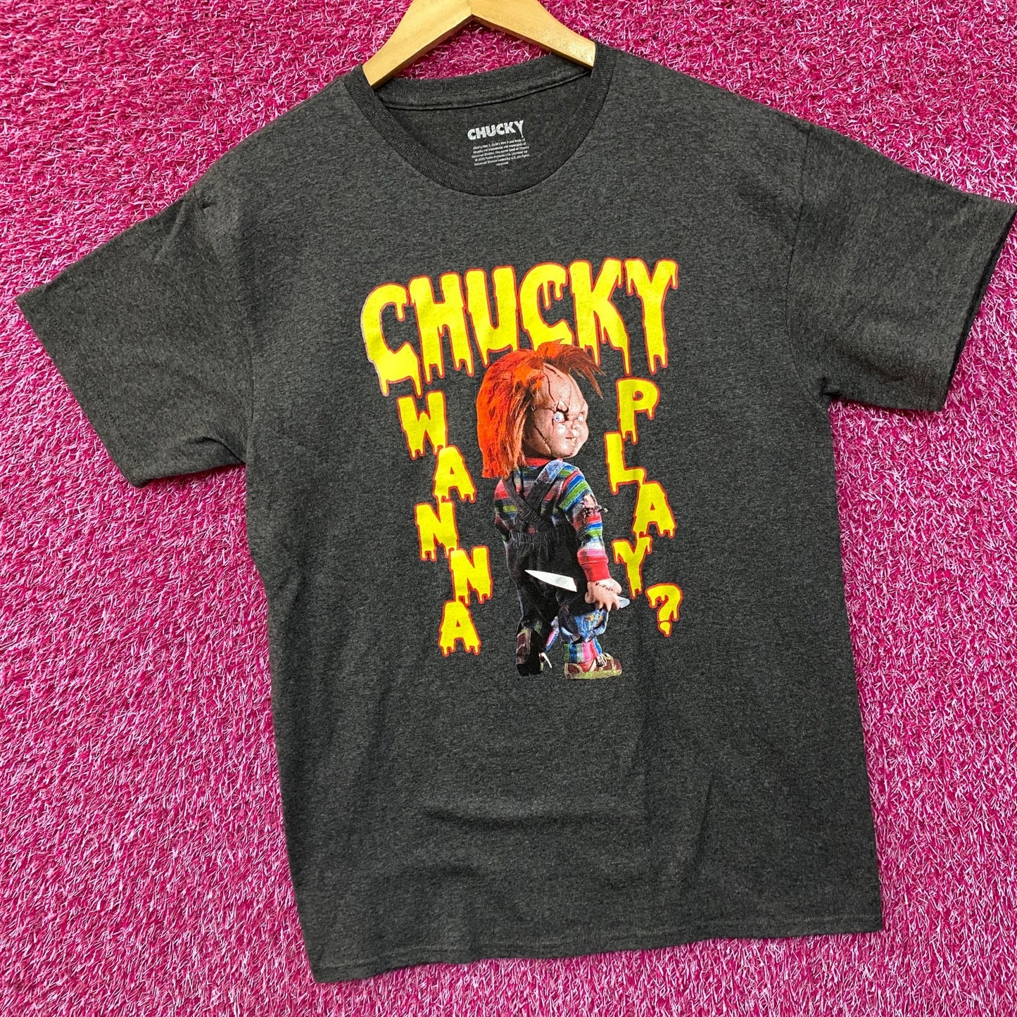 Chucky Wanna Play Graphic Design Gray T-Shirt Medium