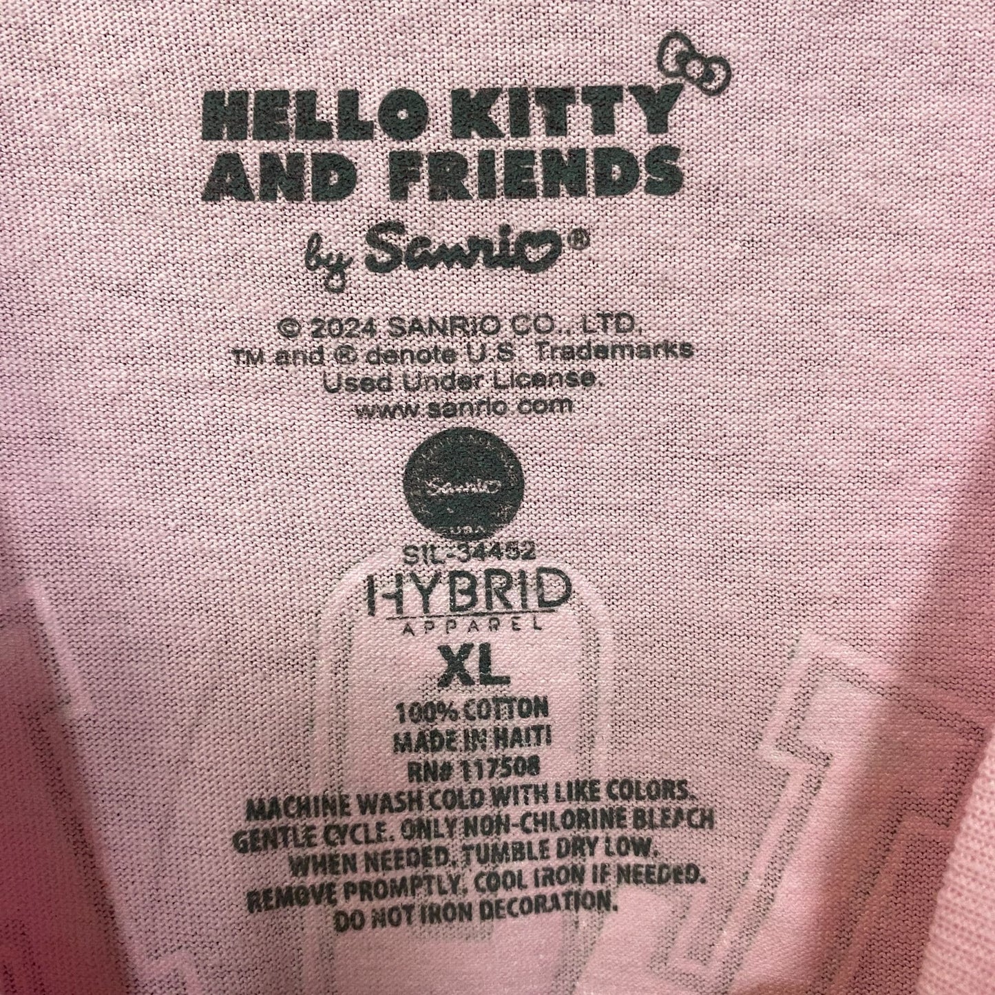 Hello kitty and Friends by Sanrio T-Shirt Size Extra Large