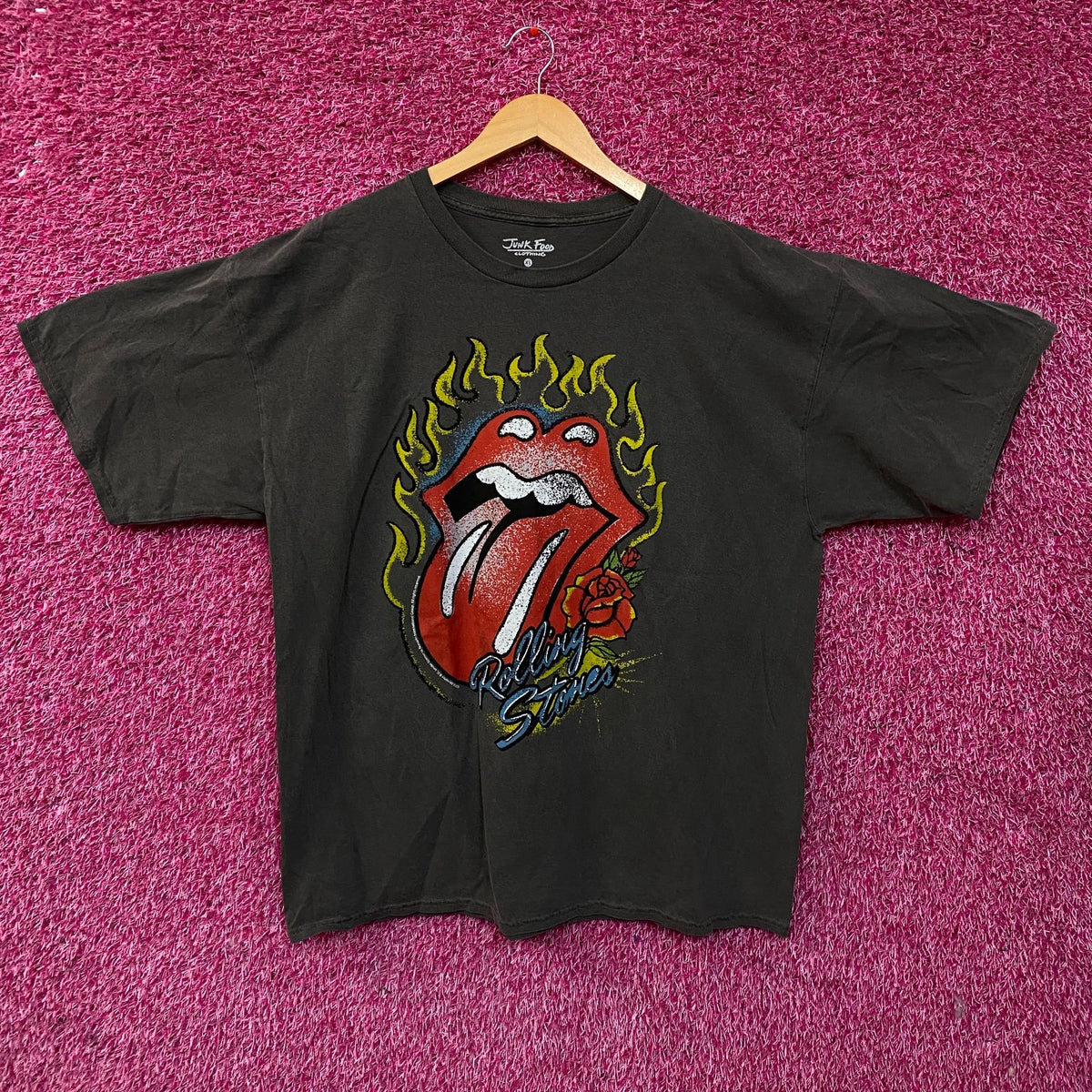 The Rolling Stones Flaming Hot Lips Graphic Rock T-Shirt XL