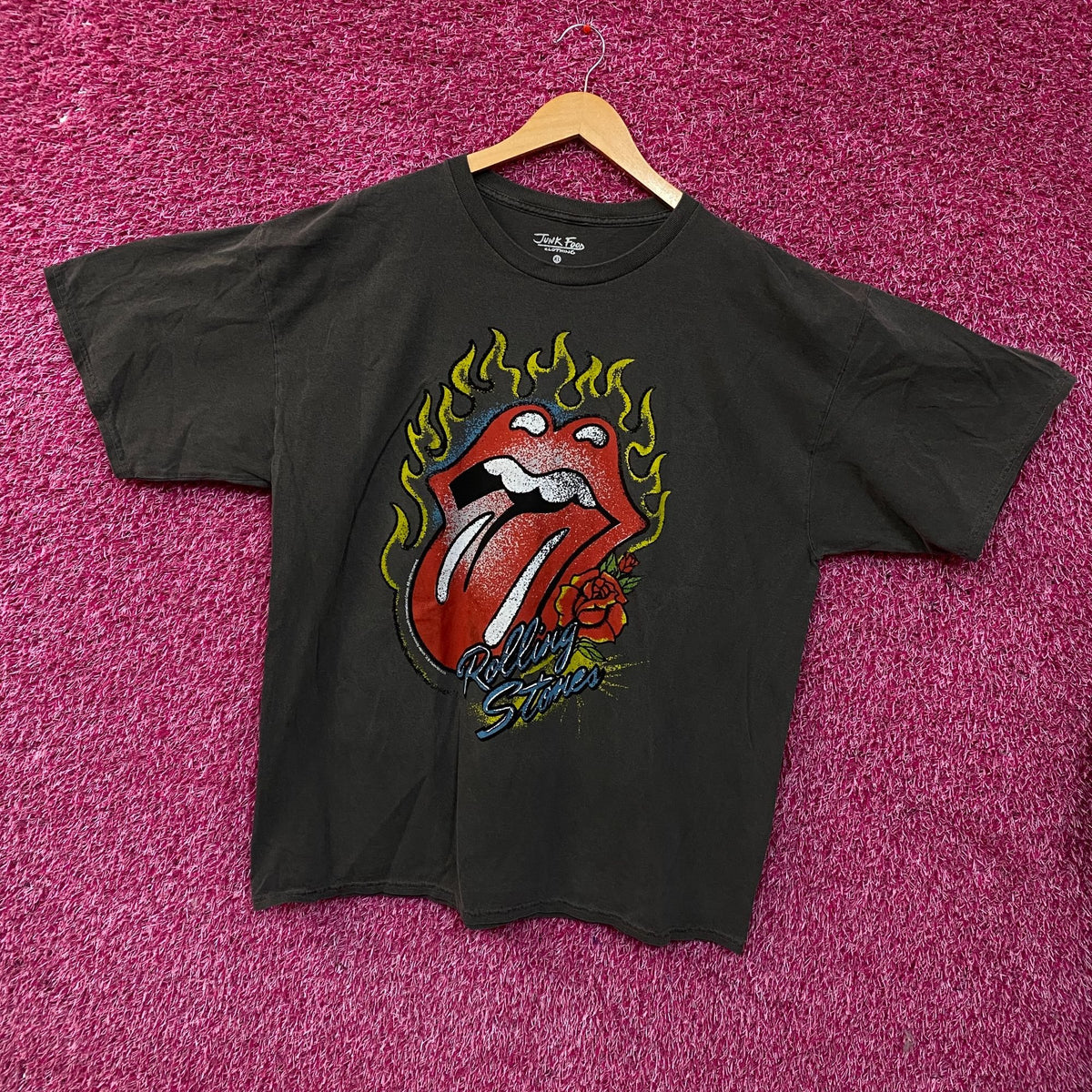 The Rolling Stones Flaming Hot Lips Graphic Rock T-Shirt XL