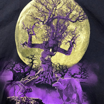 Rest In Pieces Halloween Graveyard Scene T-Shirt Medium