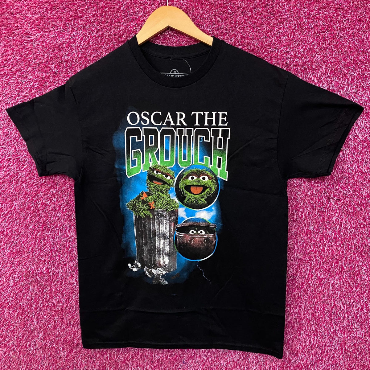 Sesame Street Oscar The Grouch Retro Graphic T-Shirt Medium