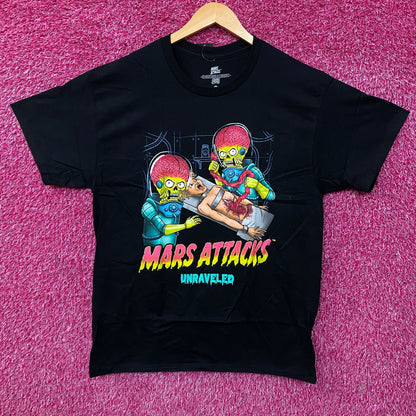 Mars Attacks "Unraveled" Graphic T-Shirt Large