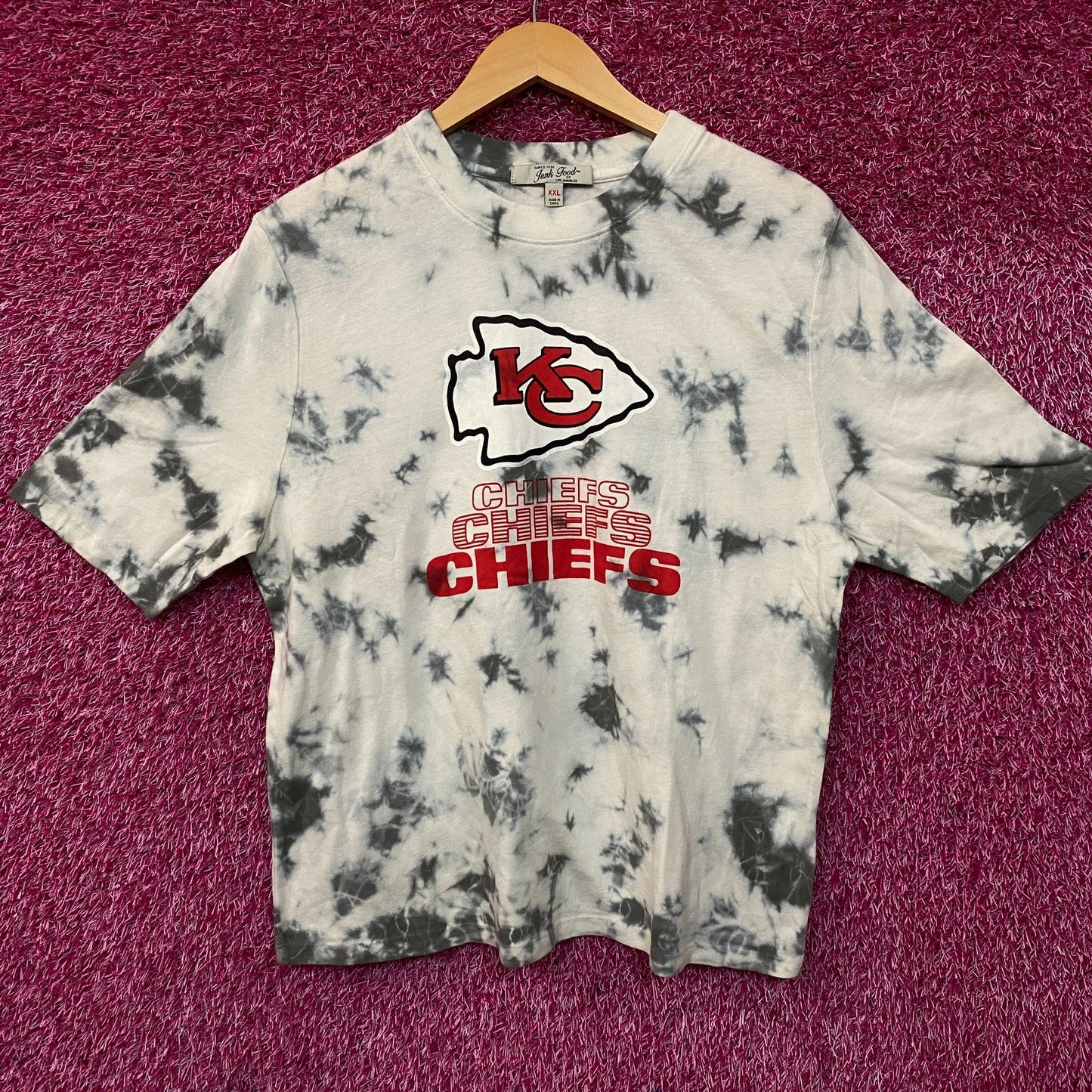 Junk Food Kansas City Chiefs Tie-Dye Graphic T-Shirt 2XL