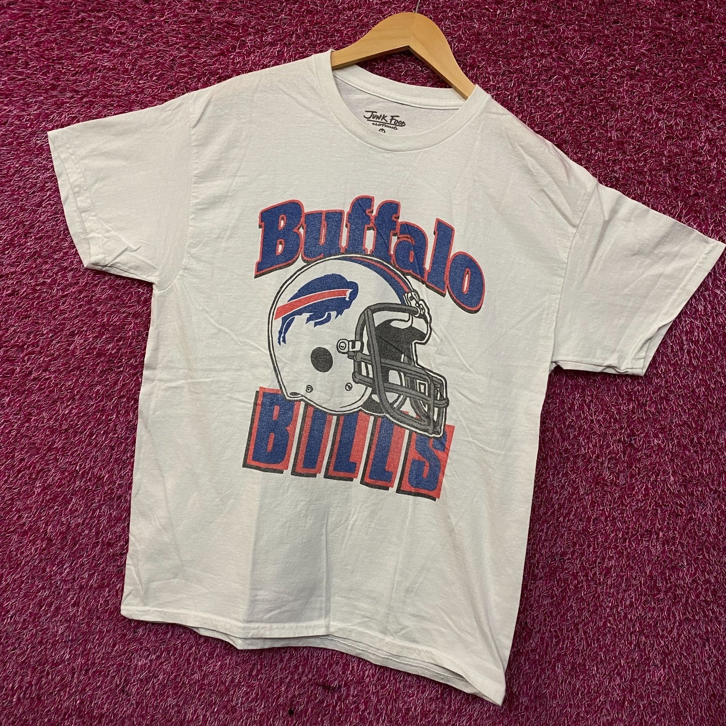 NFL Junk Food Buffalo Bills White Shirt Helmet Logo Medium