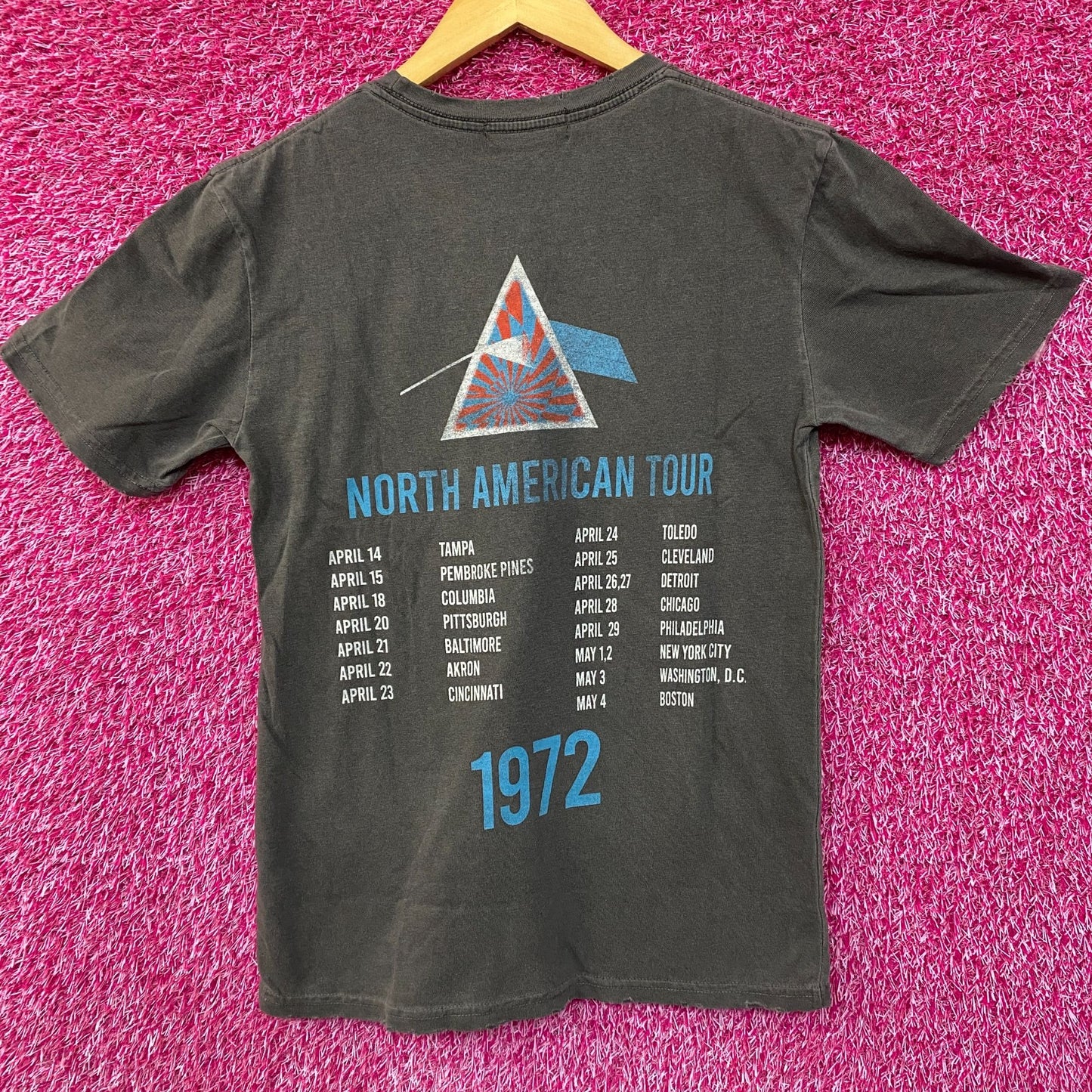 Junk Food Pink Floyd Circle Pattern Vintage T-Shirt Small