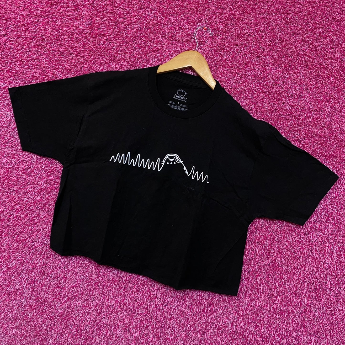 DJ Pusheen Beat da Beat Up Kawaii Pusheen The Cat Crop Top L